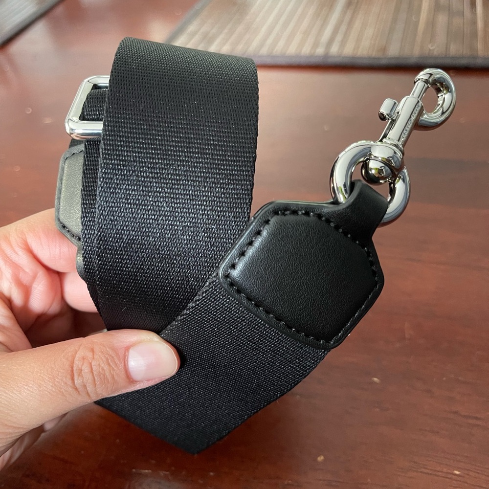 Marc Jacobs Strap